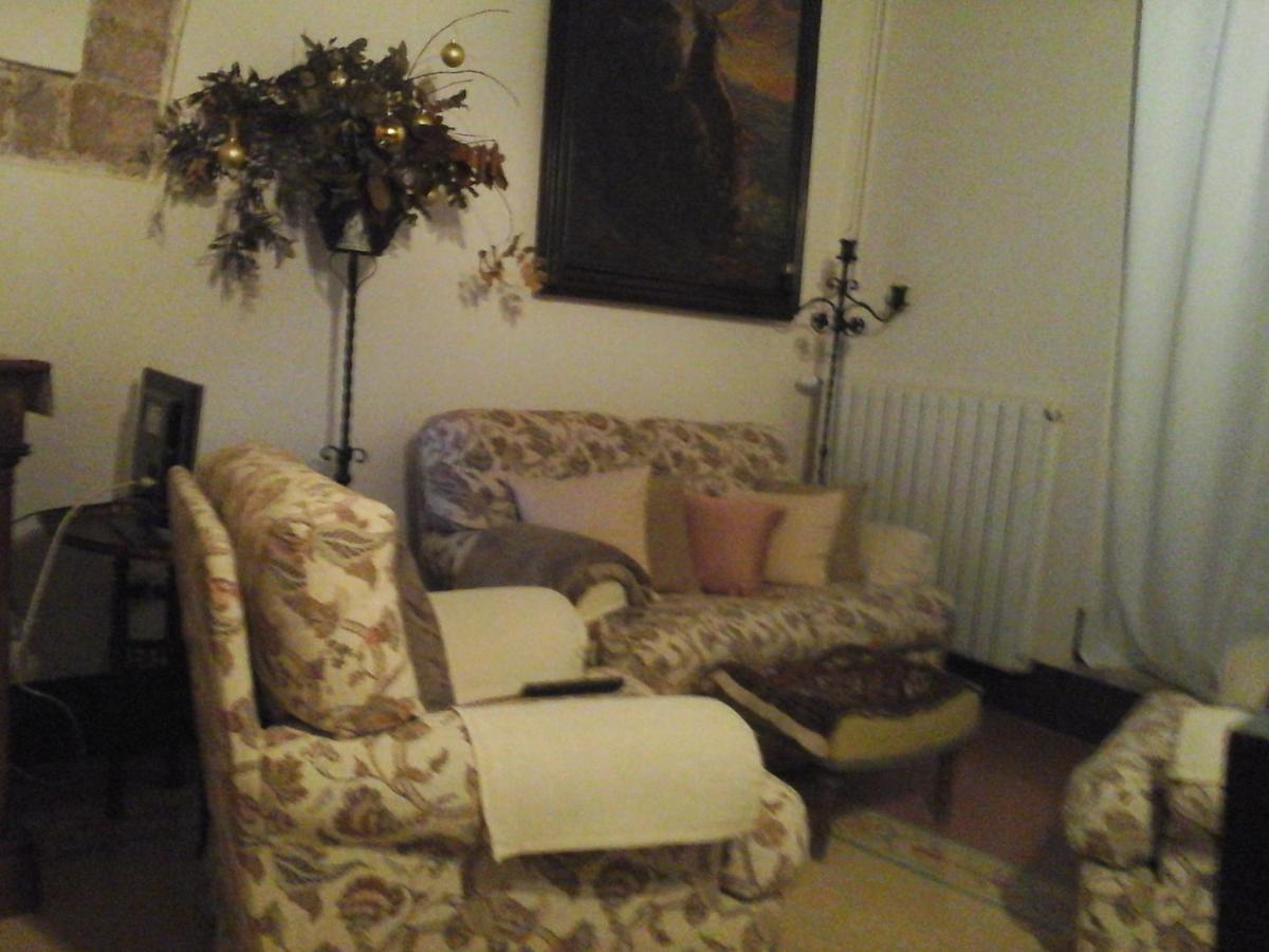 Casa Ciri Bed&Breakfast Foligno Exterior foto