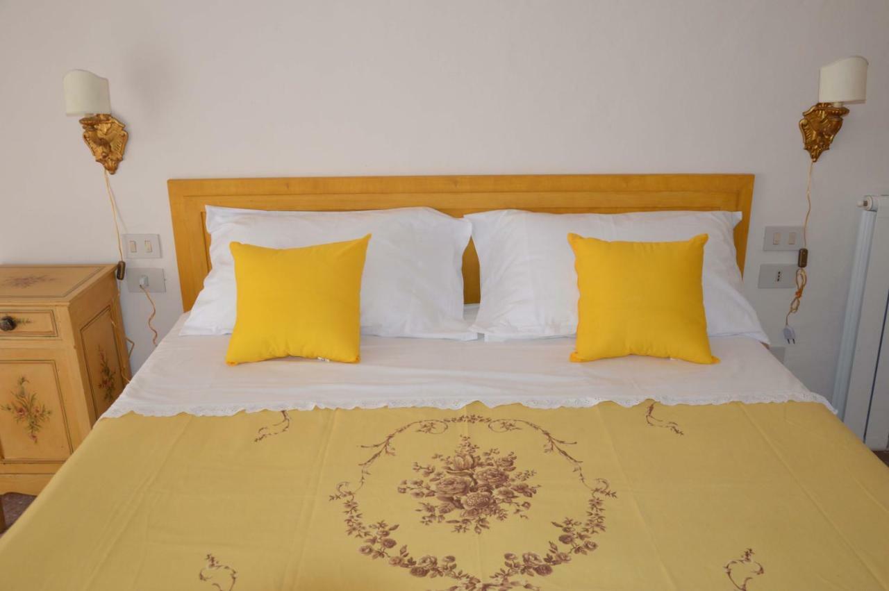 Casa Ciri Bed&Breakfast Foligno Exterior foto